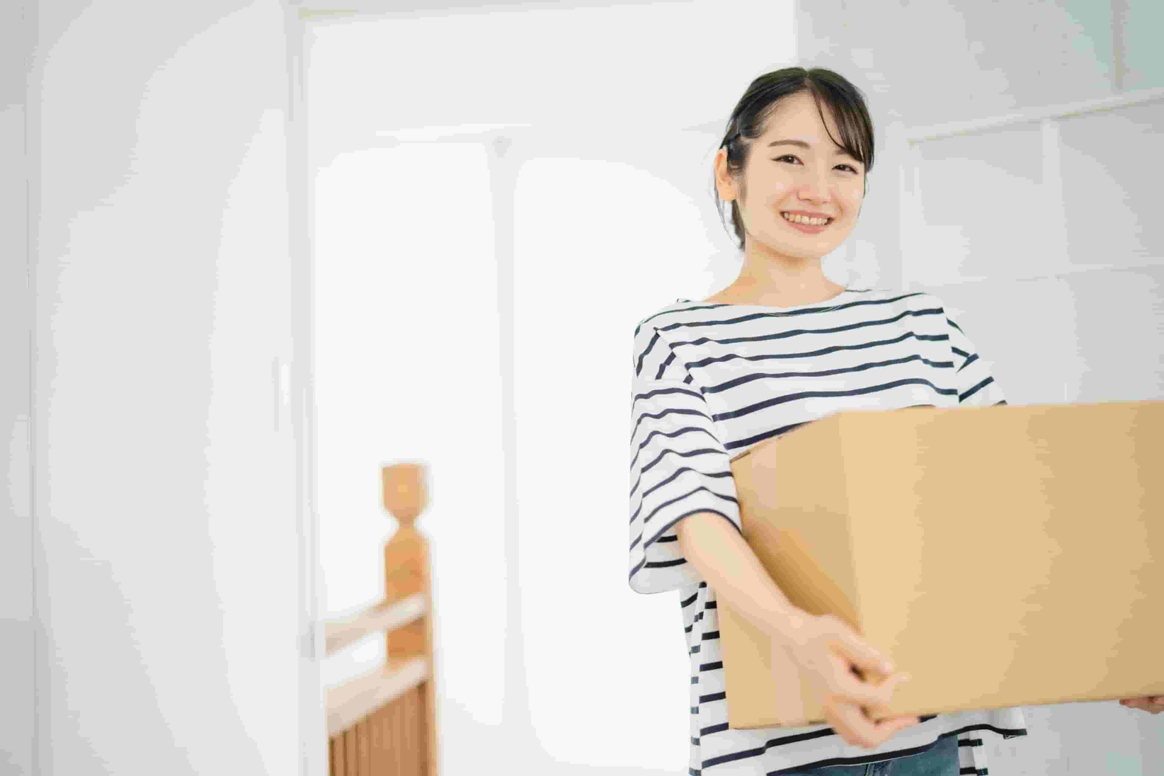 お金がないときでも引っ越しする方法3選!引っ越し費用を貯める方法も紹介します